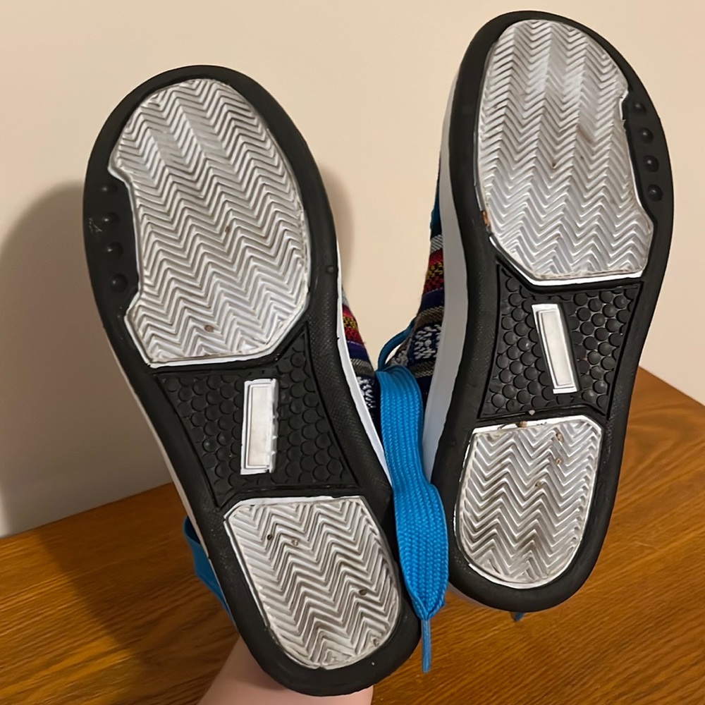 Custom Peruvian Sneakers - Picture 5 of 5